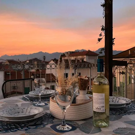 Rooftop Terrace With Stunning View Viareggio